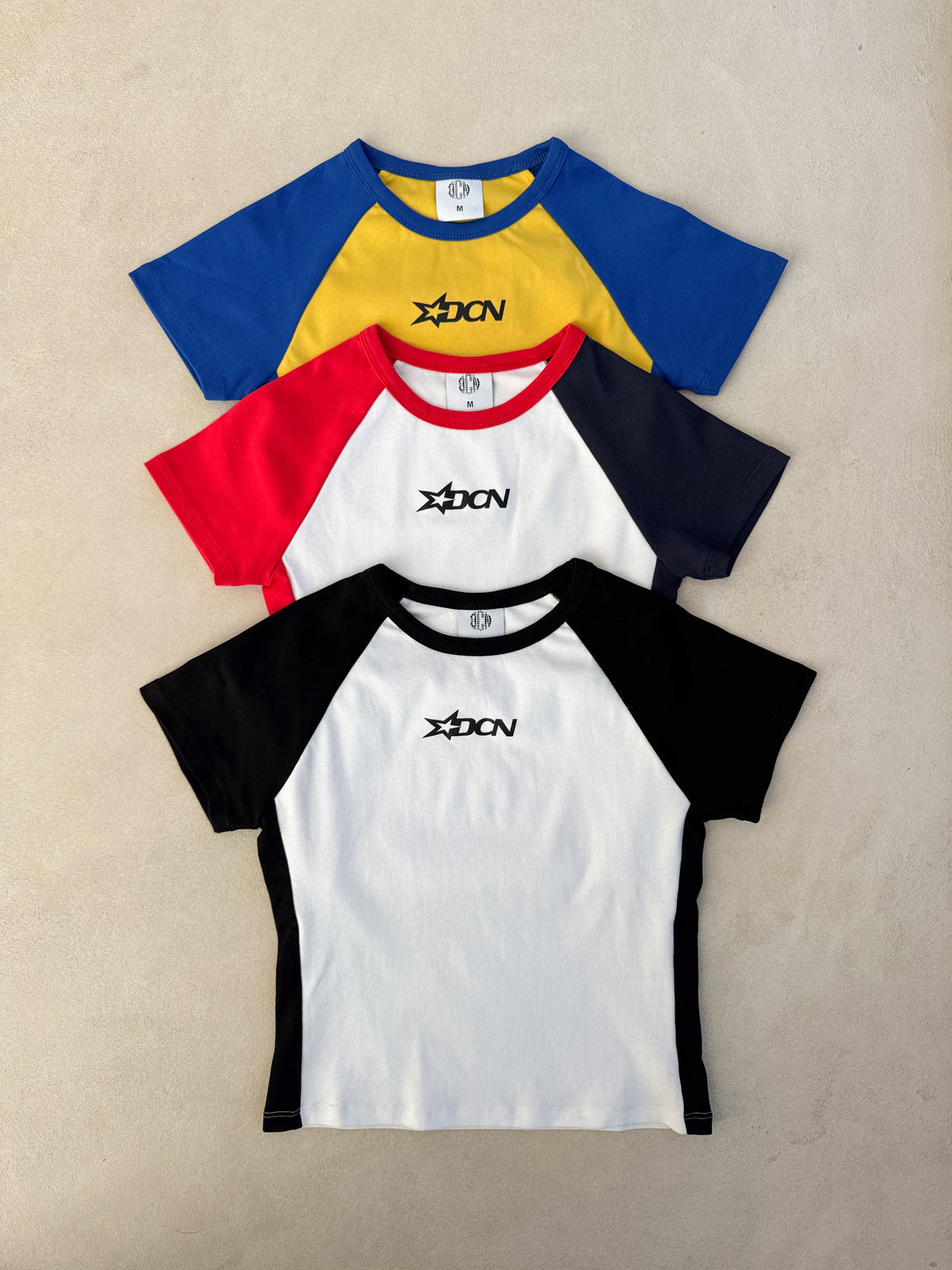 DCN Sculpt Raglan Top (Red/Navy)