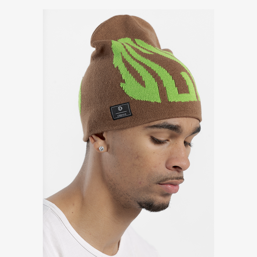 Distorted Beanie Hat ‘Brown/Green’