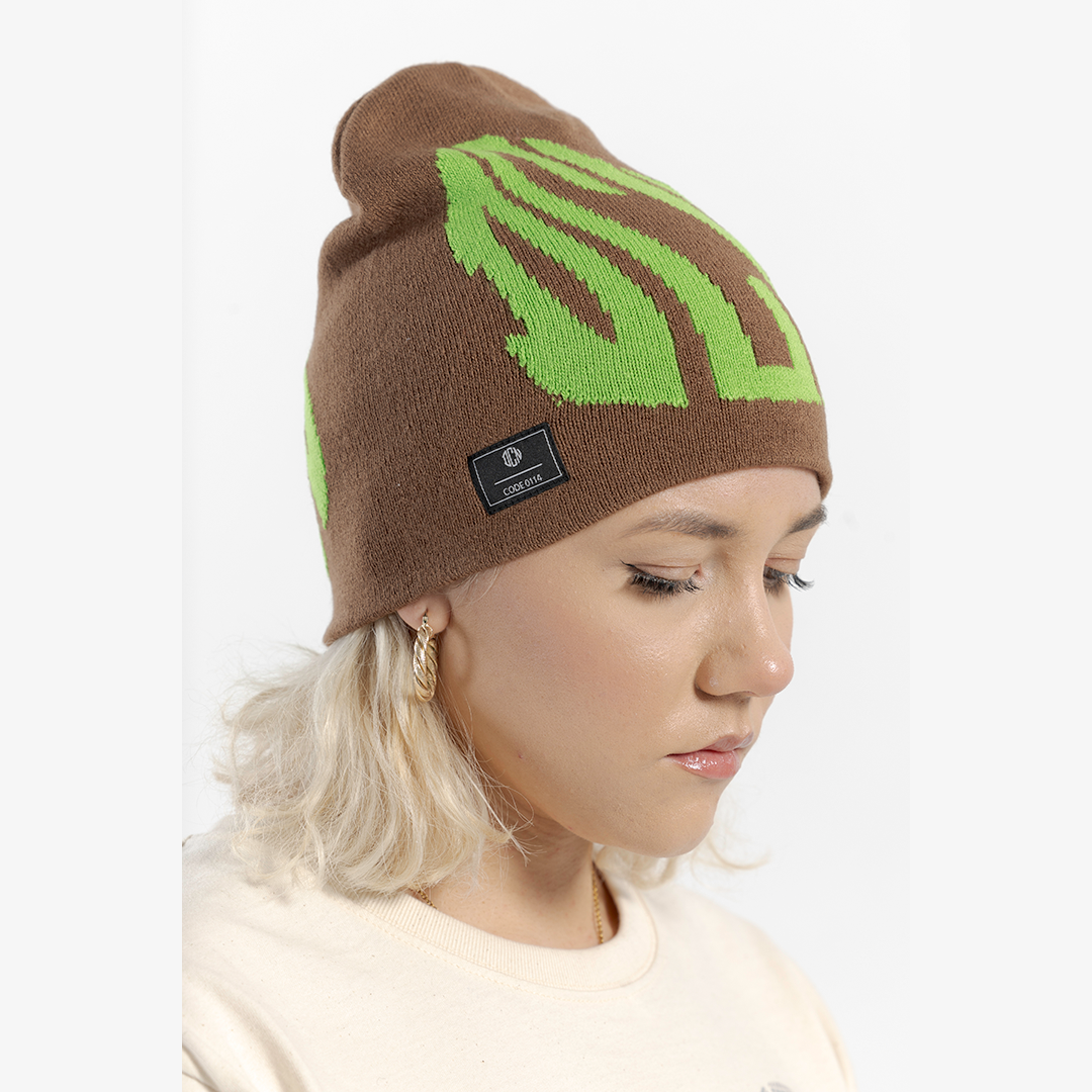 Distorted Beanie Hat ‘Brown/Green’